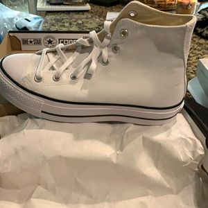 Brand New platform white converse